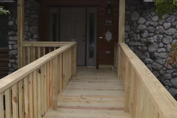 Photo 1 - Forest view, log-sided two bedroom, two bath condo on Lake Ouachita. by RedAwning