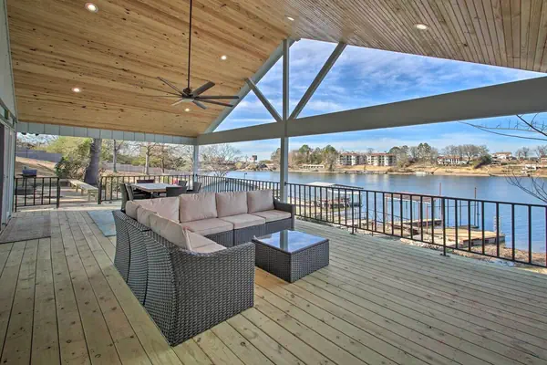 Photo 1 - Waterfront Getaway w/ Dock on Lake Hamilton!