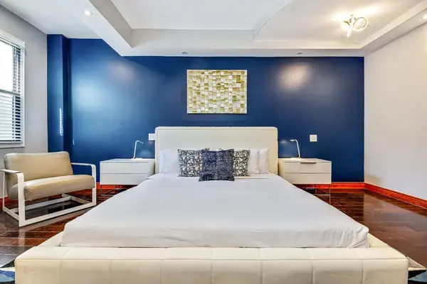 Photo 1 - The Gem - Stylish Penthouse With a Private Deck