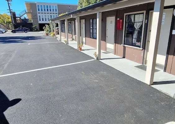 Photo 1 - Garden Motel Redwood City CA