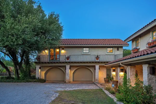 Photo 1 - 7br Home w/ Pool - Perfect for Family Reunions