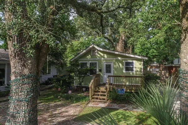 Photo 1 - Delightful 2-bedroom, 1-bath Home Near Biloxi's Scenic Back Bay