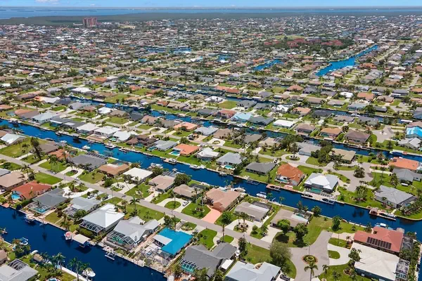 Photo 1 - Sunshine Escape by Distinctive Beach Rentals