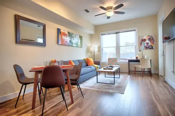 Photo 1 - Walk Score 91 Balcony Near King ST