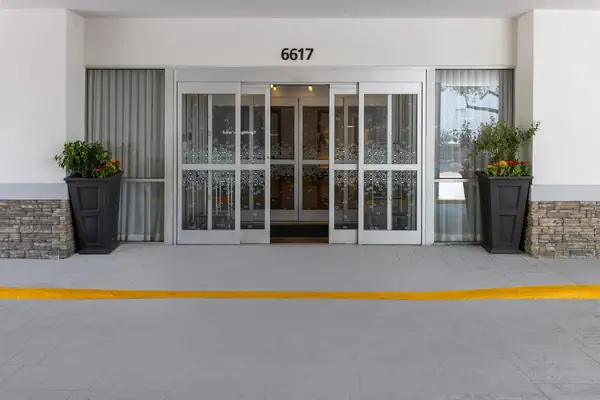 Photo 1 - Hampton Inn Baltimore/Glen Burnie