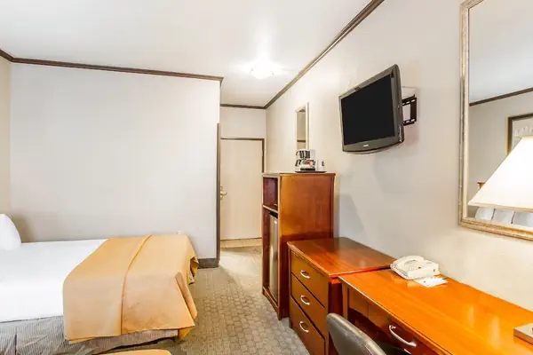 Photo 1 - Baymont by Wyndham Chandler I-10