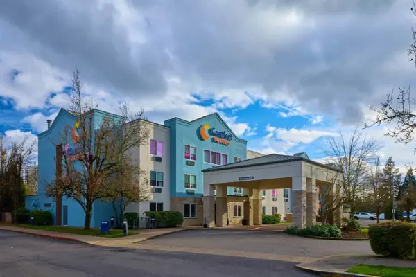 Photo 1 - Comfort Suites Springfield-Eugene