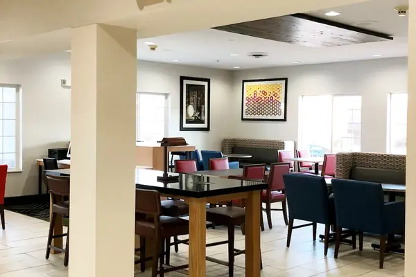 Photo 1 - Holiday Inn Express Hotel & Suites Harrison by IHG