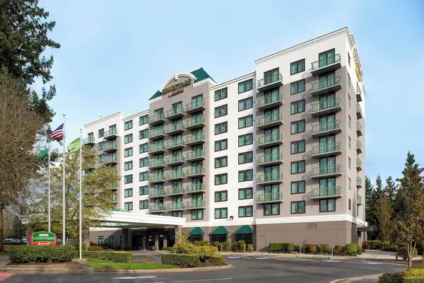 Photo 1 - Courtyard by Marriott Seattle Federal Way