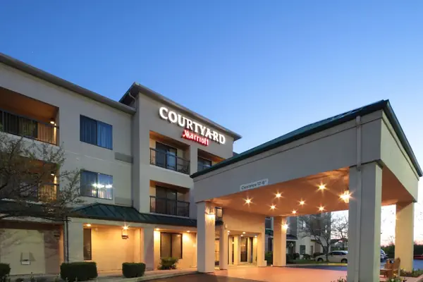 Photo 1 - Courtyard by Marriott Dayton North