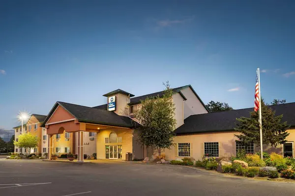 Photo 1 - Best Western Wittenberg Inn