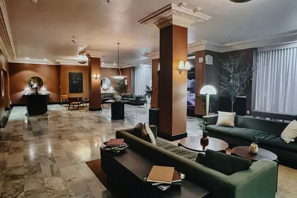 Photo 1 - FOUND Hotel Carlton, Nob Hill