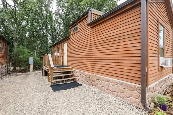 Photo 1 - Cabin 9 ~ Toronto Lake: Fishing, Swimming & More! 1 Bedroom Cabin by RedAwning