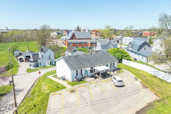 Photo 1 - Arkstone Retreat 2 - 4 minutes from the Ark!