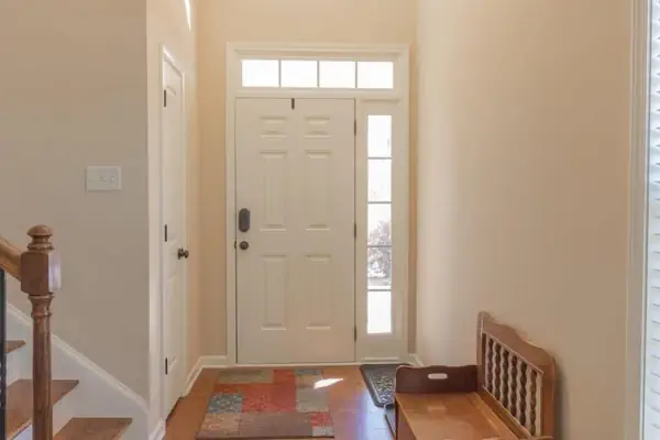 Photo 1 - Comfy and ModernWistful on Wisteria Lane