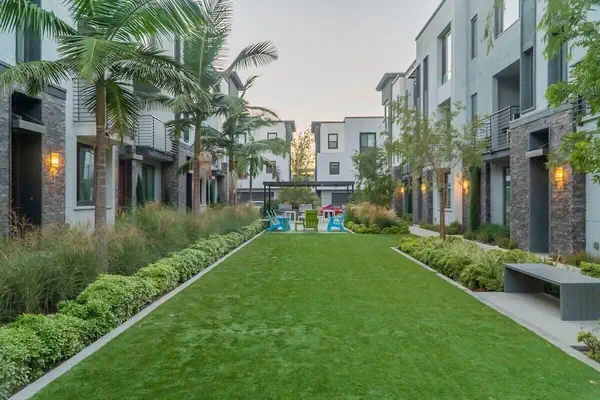 Photo 1 - Master Bedroom With King Bed Central Location