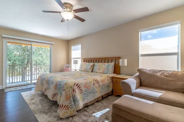 Photo 1 - 402 Regal Palms