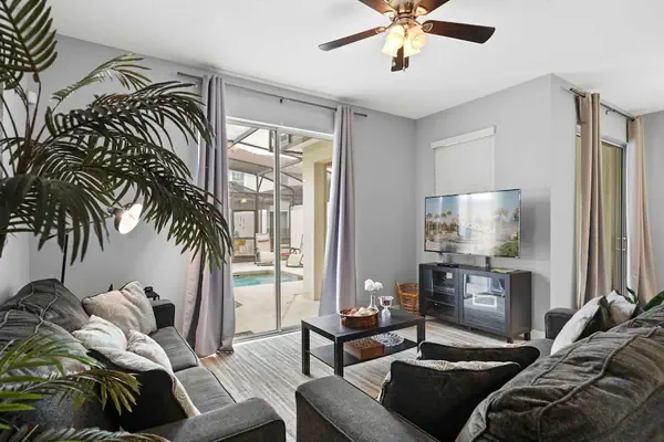 Photo 1 - Spacious 4BR Townhome With Pool at Storey Lake