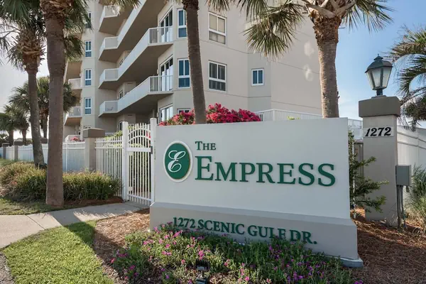 Photo 1 - Empress 803