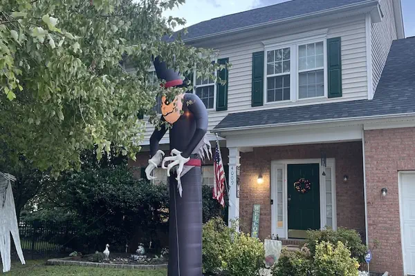 Photo 1 - Perfect Short-Term Rental