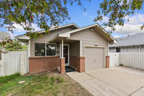 Photo 1 - Old Town Basecamp 6 Blocks to Old Town Square