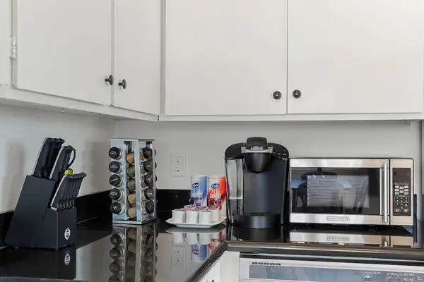 Photo 1 - Charming 2BR Coastal Getaway in Pacifica