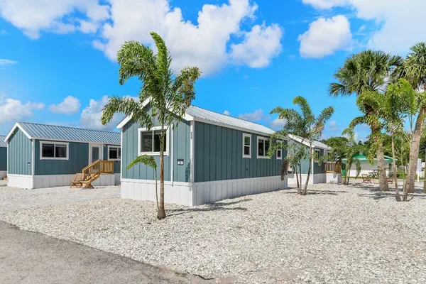 Photo 1 - Intercoastal Retreat