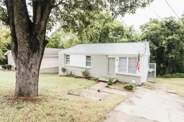 Photo 1 - 47th Place Forest Park