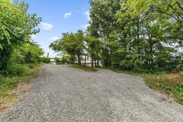 Photo 1 - 12th Ave The Bricks - Unit 7