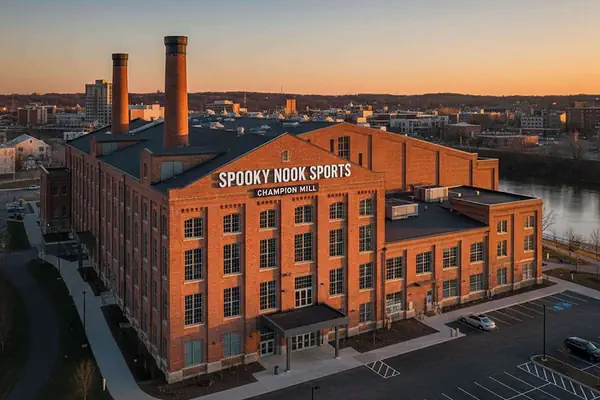 Photo 1 - Queen City Suites 2 For 4