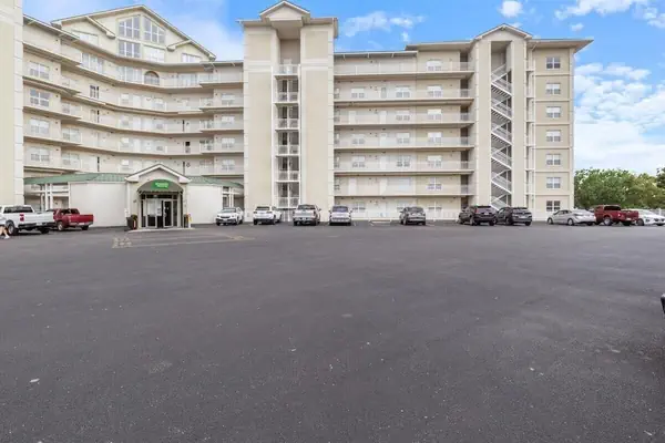 Photo 1 - Modern Decor, Views, Grill, Workstation, Boat + 2 PWC Slips & Resort-style Amenities