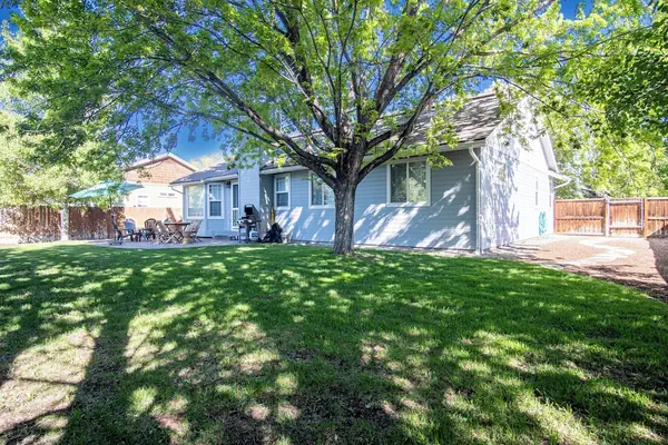 Photo 1 - In the Heart of Hailey; Private Pet-friendly 3 Bedroom Home With Garage