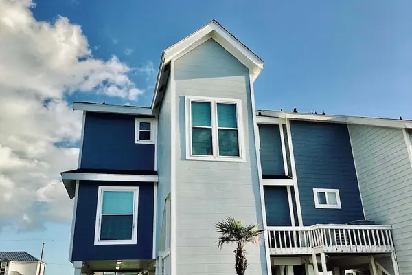 Photo 1 - Saltwater Solace, For 8