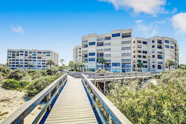 Photo 1 - Condo With Shared Pool, Beach Access and Spectacular Atlantic Ocean Views