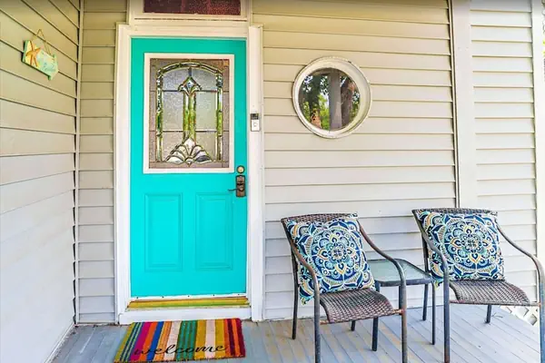 Photo 1 - Surf + Strand Unit B