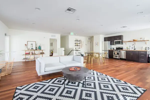 Photo 1 - Surreal Southbeach Luxury & Huge 2BR apt & Terrace