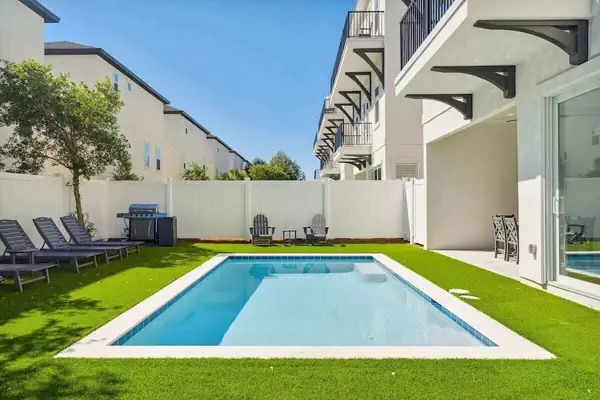 Photo 1 - Hidden Palms 7BR W Poll Billiard and Near Beach