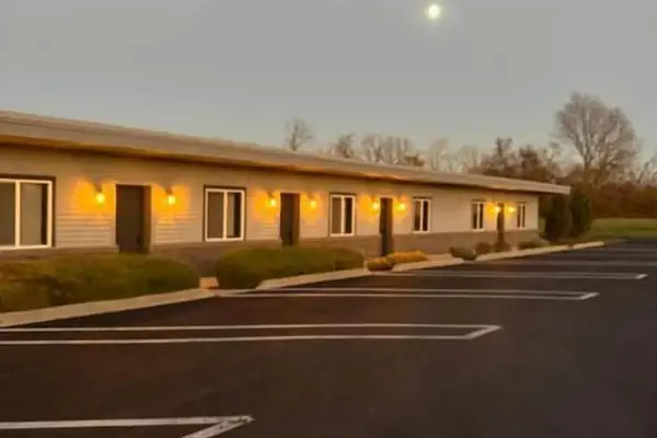 Photo 1 - The Melrose Motel