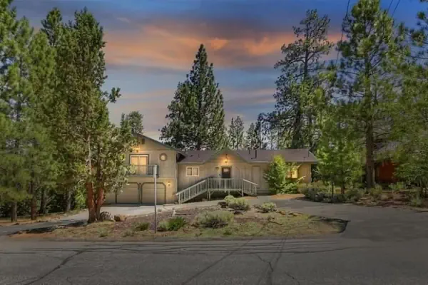 Photo 1 - Mockingbird Retreat