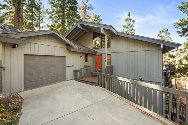 Photo 1 - Modern Primrose