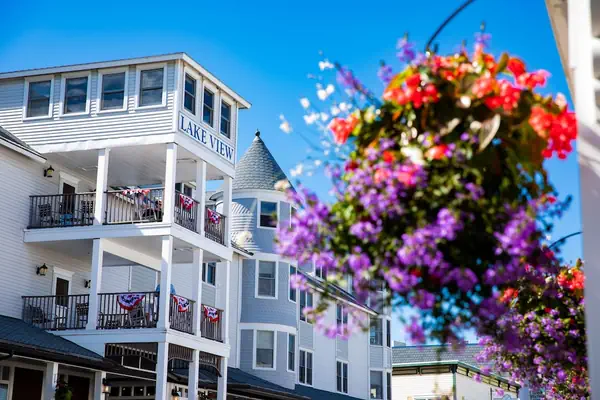 Photo 1 - Lake View Hotel