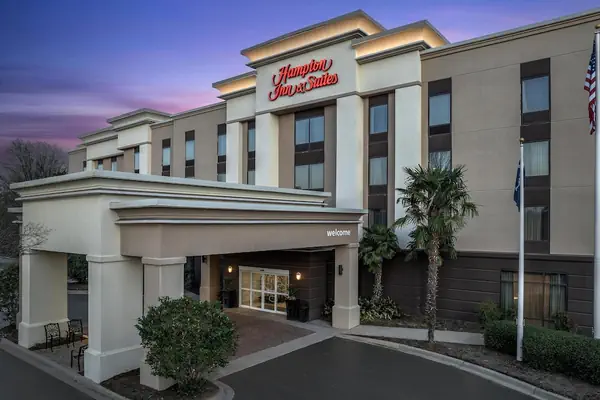 Photo 1 - Hampton Inn & Suites Clinton - I-26