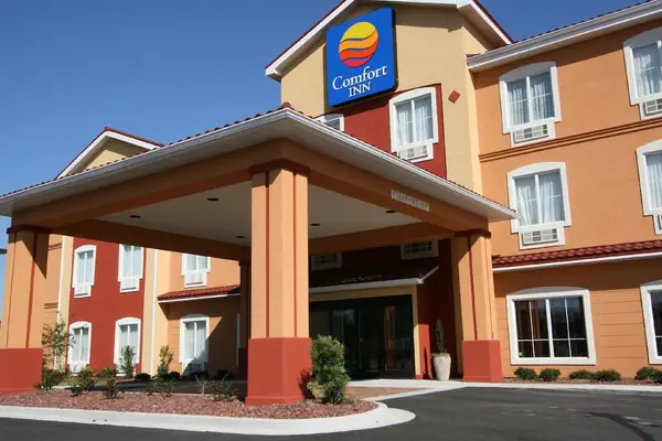Photo 1 - Comfort Inn Blackshear Hwy 84