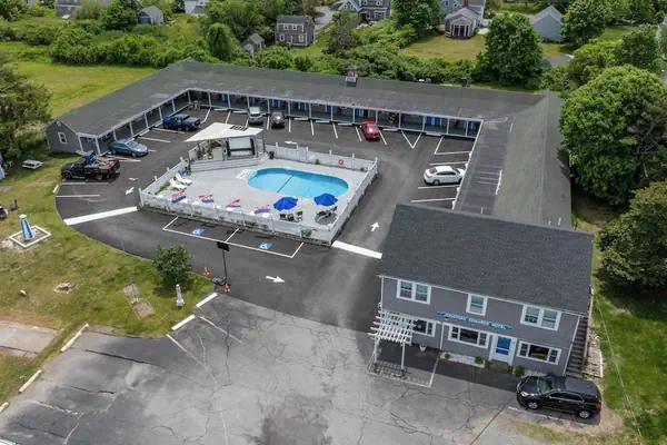 Photo 1 - Jonathan Edwards Motel