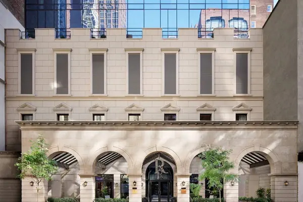 Photo 1 - Renaissance New York Chelsea Hotel