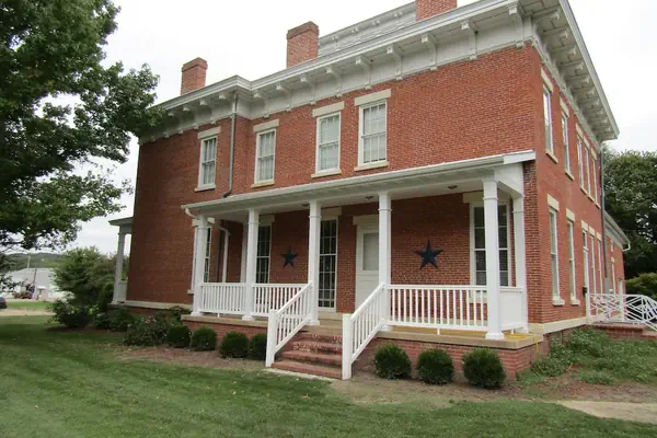 Photo 1 - The Tiskilwa Inn