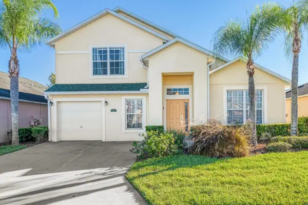 Photo 1 - Stylish 5 Bedroom Lakefront home near Disney