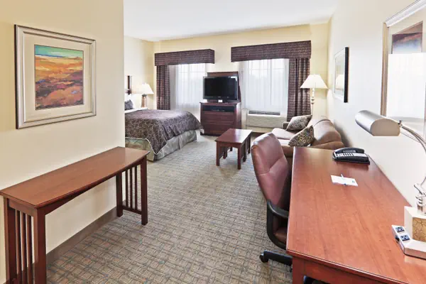 Photo 1 - Studio Ste 1 Qn Hear Access Roll Shwr Ns