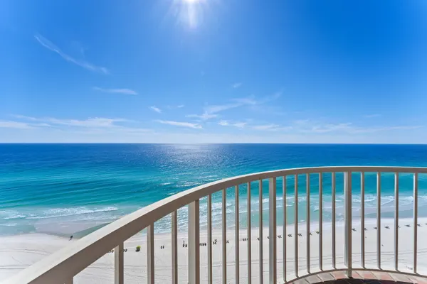 Photo 1 - Directly On Beach W/ Spectacular Views*Spacious Balcony*May Discounts Now Incl'd