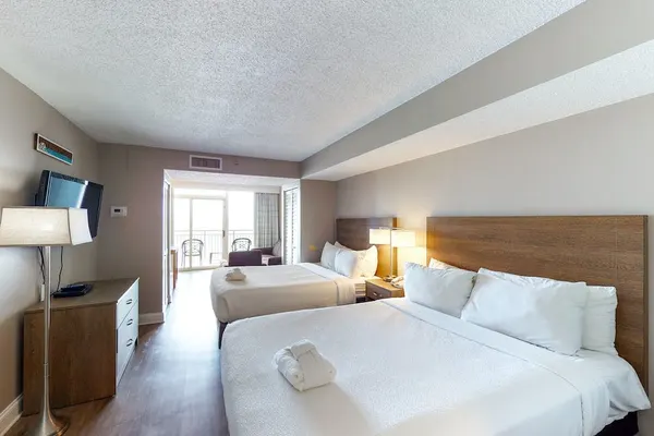 Photo 1 - Direct Oceanfront Amazing Views In Camelot Resort!